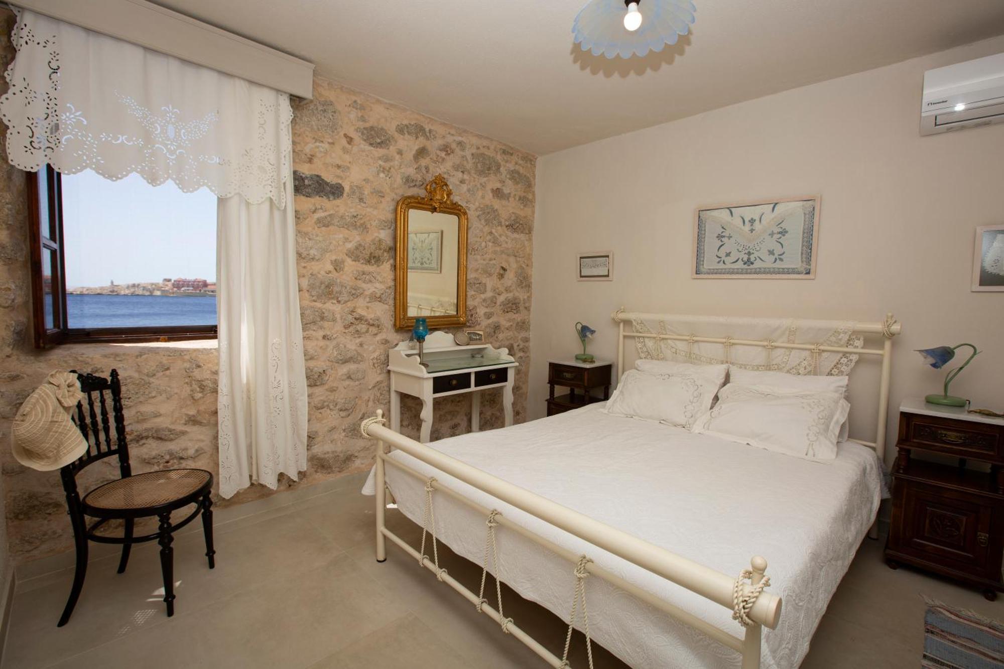 Villa Electra Chalki Town Exterior photo