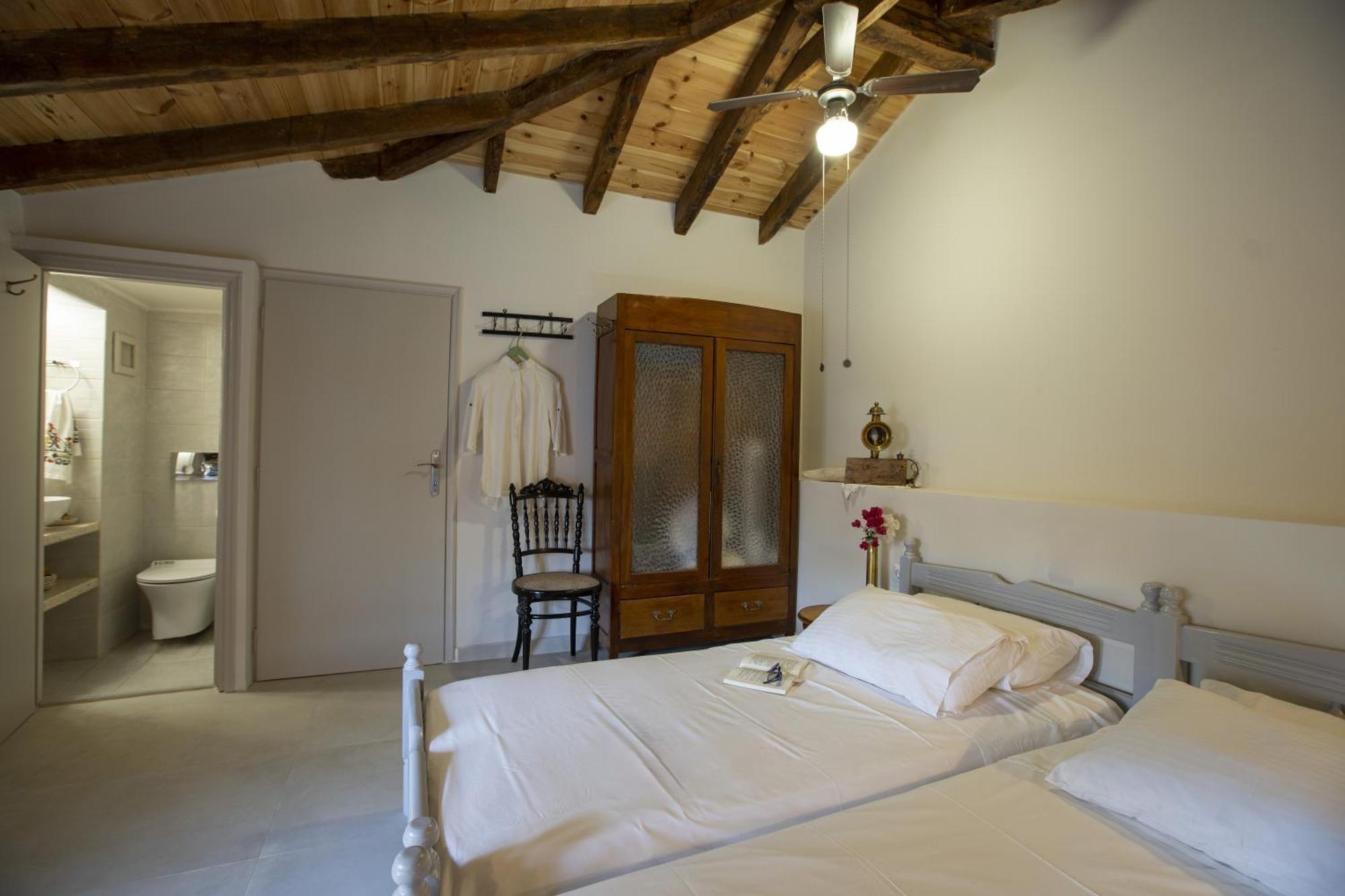 Villa Electra Chalki Town Exterior photo